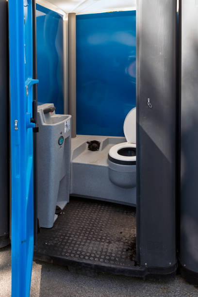 Best Porta potty rental near me  in South Taft, CA